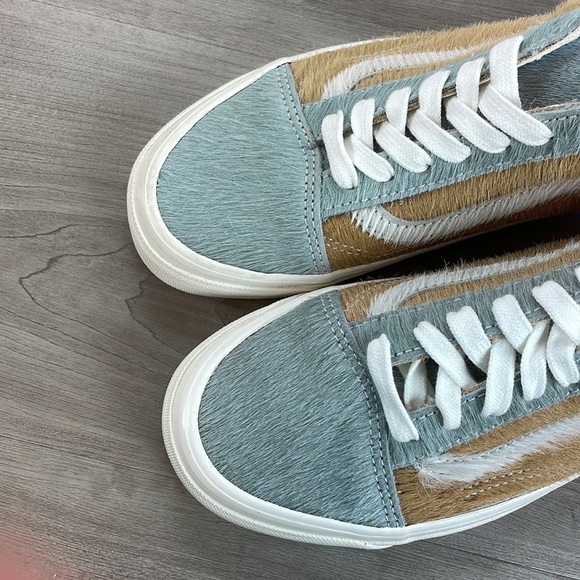 VANS - OLD SKOOL 36 LOW TOPS SHOES - Picture 8 of 9